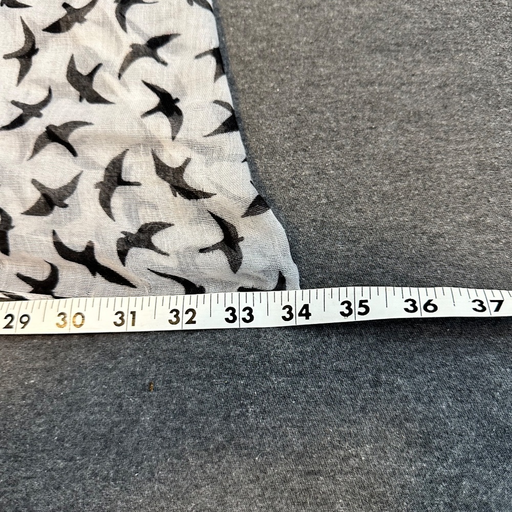 Bird Design Infinity Scarf - Picture 11 of 14